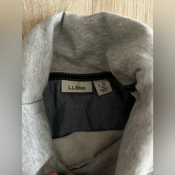 NWT L.L. Bean Women’s Sweatshirt Poncho Light Grey - Size L/XL - Picture 5 of 8